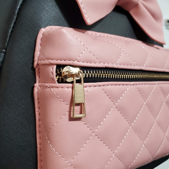 Minnie Mouse Pink Quilted Front Pocket Mini Backpack with Ears - Picture 15 of 16